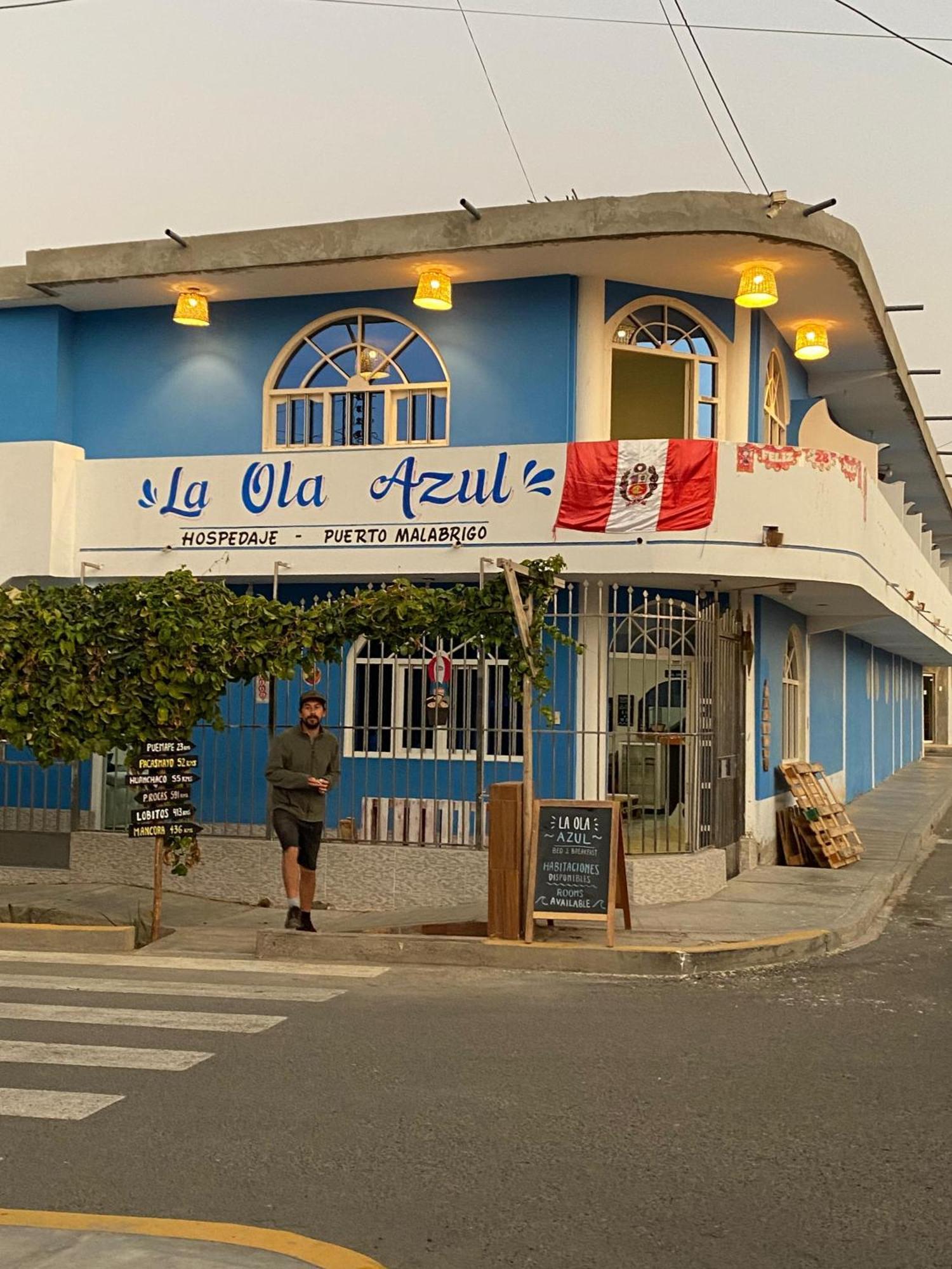 Hospedaje La Ola Azul Puerto Chicama Exterior photo